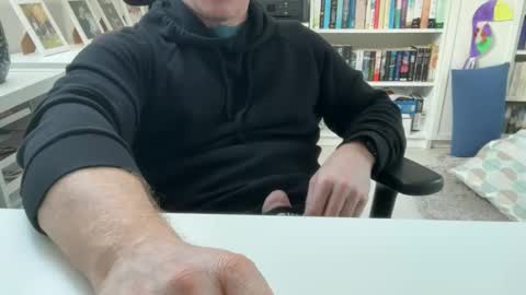 surfstar81 online show from 03-01-26, 08:49