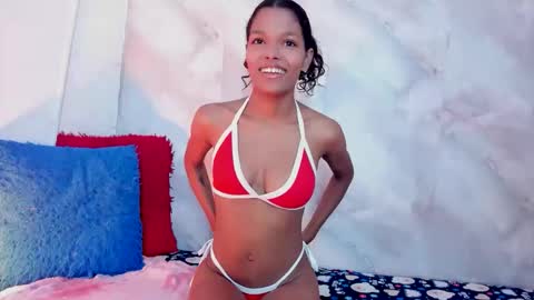 Snapshot of surifoster chatting on 04-26-26, 02:04 suri online show from 04-26-26, 02:04