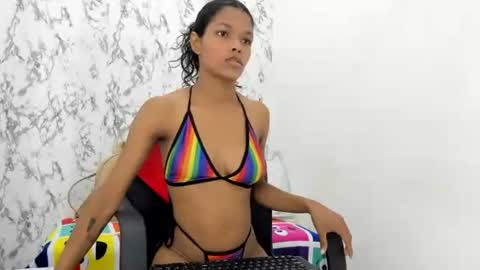 Snapshot of surifoster chatting on 05-09-26, 01:49 suri online show from 05-09-26, 01:49