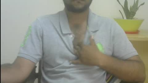 Snapshot of suryamahesh333 chatting on 06-11-26, 02:53 suryamahesh333 online show from 06-11-26, 02:53