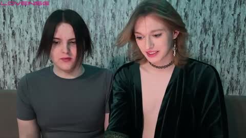 Vladiva online show from 12-25-24, 11:42