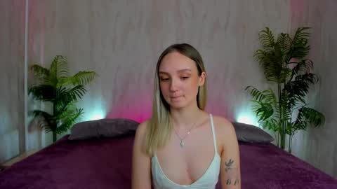 Annie online show from 01-12-25, 07:21