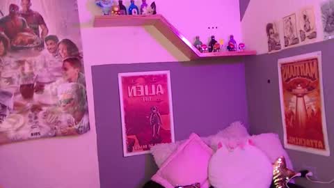 Susan online show from 12-14-25, 07:29