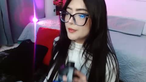 Snapshot of susana_hank chatting on 01-25-25, 12:38 susana online show from 01-25-25, 12:38