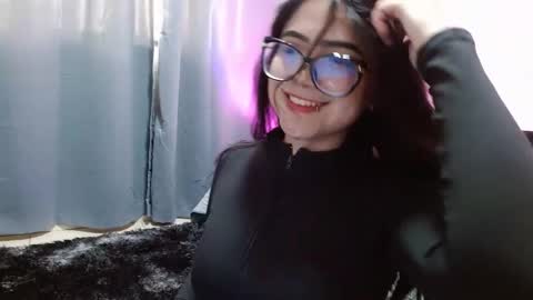 Snapshot of susana_hank chatting on 01-29-25, 07:00 susana online show from 01-29-25, 07:00