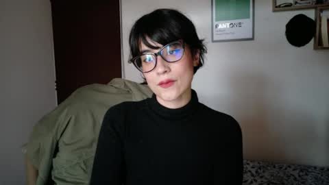susana_w online show from 05-18-26, 08:47