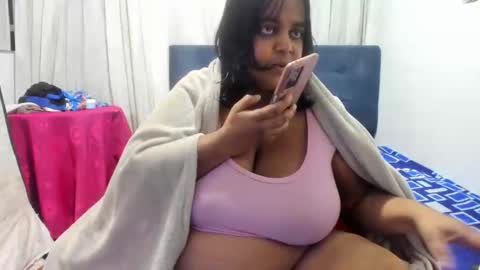 Snapshot of susanaeshwar chatting on 11-13-25, 02:10 susanaeshwar online show from 11-13-25, 02:10