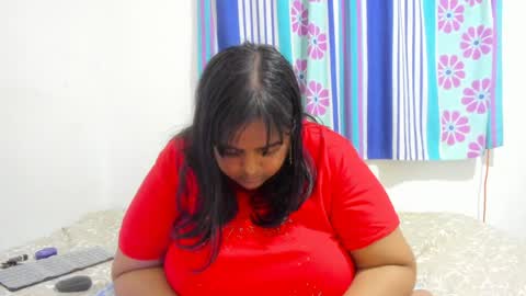 Snapshot of susanaeshwar chatting on 07-11-26, 12:35 susanaeshwar online show from 07-11-26, 12:35