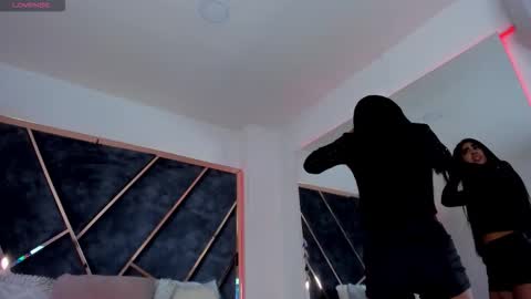 susanahenao online show from 11-16-25, 05:07