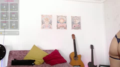 Susana hendrix    online show from 09-12-25, 06:41