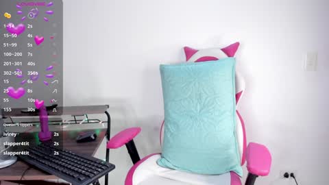 Susana online show from 12-30-24, 02:31