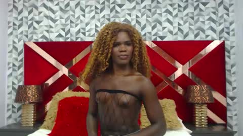 Snapshot of susanmendez_ chatting on 03-27-26, 01:55 Susan online show from 03-27-26, 01:55