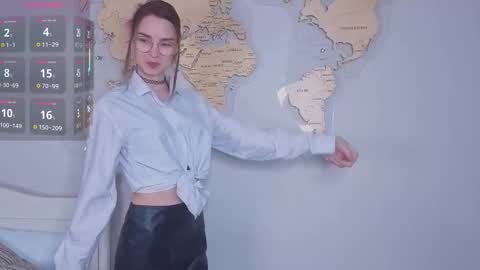 Snapshot of susannahtrojahn chatting on 02-15-26, 03:20 susannahtrojahn online show from 02-15-26, 03:20