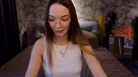 Snapshot of susannjohnson chatting on 09-14-25, 12:32 susannjohnson online show from 09-14-25, 12:32