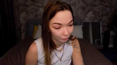 Snapshot of susannjohnson chatting on 10-16-25, 12:33 susannjohnson online show from 10-16-25, 12:33