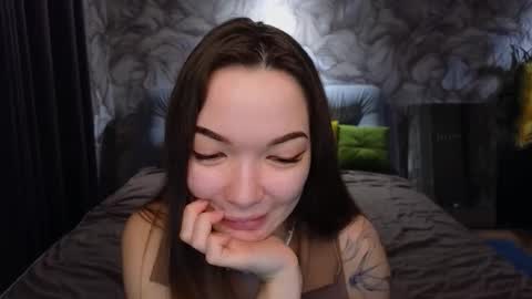 Snapshot of susannjohnson chatting on 10-30-25, 12:34 susannjohnson online show from 10-30-25, 12:34