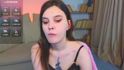 Susie online show from 02-08-25, 05:40