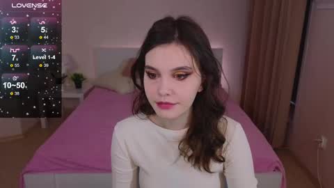 Susie online show from 02-28-25, 01:26