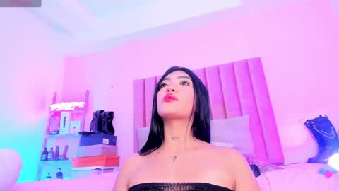 Sussan Nicole  online show from 01-27-25, 03:28