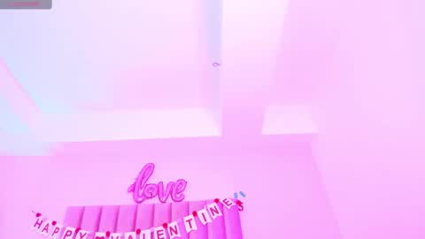 Sussan Nicole  online show from 02-17-25, 12:38