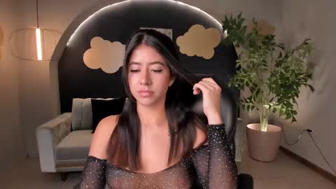 Snapshot of sussanelliot chatting on 02-18-25, 10:36 Sussan online show from 02-18-25, 10:36