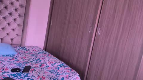 Snapshot of sussidream chatting on 01-14-26, 06:57 Andrea online show from 01-14-26, 06:57