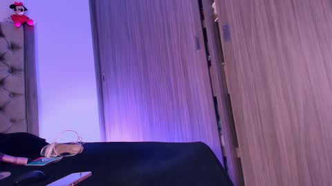 Snapshot of sussidream chatting on 02-07-26, 11:08 Andrea online show from 02-07-26, 11:08