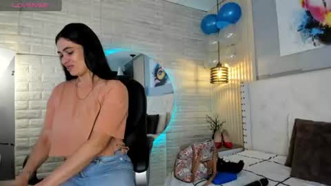 Snapshot of sussy__stone chatting on 06-20-26, 11:57 online show from 06-20-26, 11:57