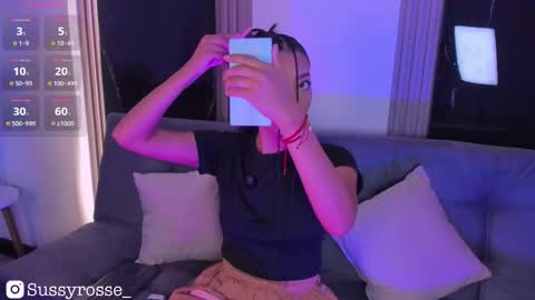 Snapshot of sussy_rosse_2 chatting on 10-19-25, 12:22 Susana online show from 10-19-25, 12:22