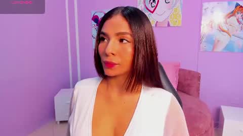 sussy_sweet4u online show from 07-17-26, 09:49