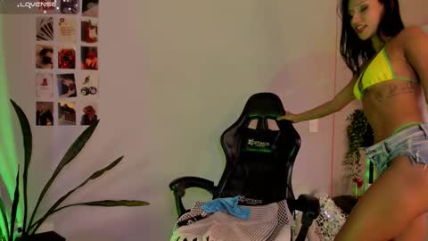 Snapshot of sussyprice chatting on 02-12-26, 09:10 Sussy online show from 02-12-26, 09:10