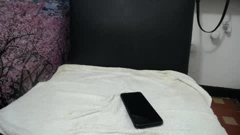Snapshot of susy_perverttt chatting on 05-31-26, 02:35 susy_perverttt online show from 05-31-26, 02:35