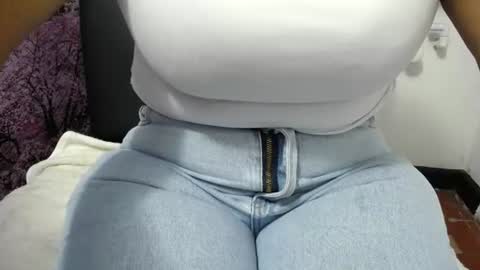 Snapshot of susy_perverttt chatting on 06-16-26, 02:30 susy_perverttt online show from 06-16-26, 02:30