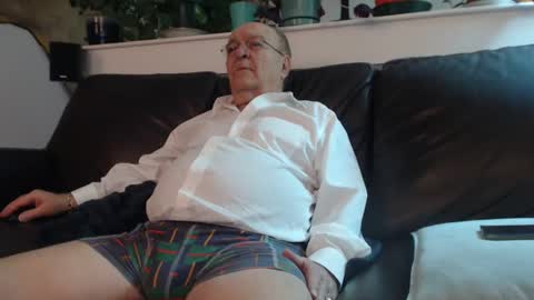 Otto online show from 01-16-25, 05:32