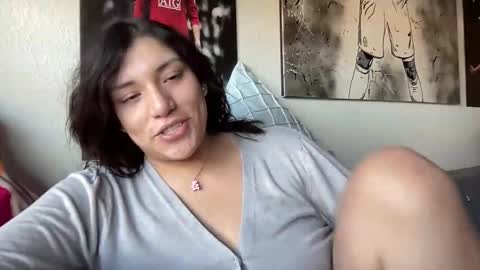 Snapshot of suzyishellawet chatting on 02-03-26, 10:26 Suzy online show from 02-03-26, 10:26