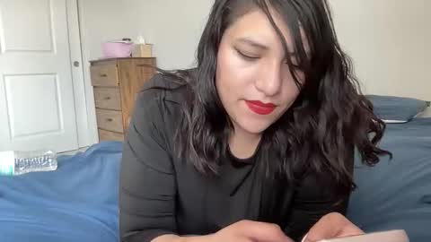 Suzy online show from 04-05-26, 07:22