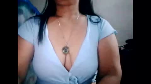 Snapshot of suzzie_hot chatting on 01-26-25, 01:04 suzzie_hot online show from 01-26-25, 01:04