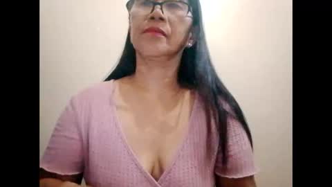 Snapshot of suzzie_hot chatting on 02-13-25, 10:34 suzzie_hot online show from 02-13-25, 10:34