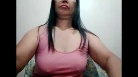 Snapshot of suzzie_hot chatting on 02-17-25, 08:04 suzzie_hot online show from 02-17-25, 08:04