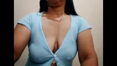Snapshot of suzzie_hot chatting on 02-20-25, 08:58 suzzie_hot online show from 02-20-25, 08:58