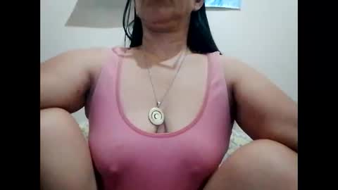 Snapshot of suzzie_hot chatting on 02-28-25, 05:26 suzzie_hot online show from 02-28-25, 05:26