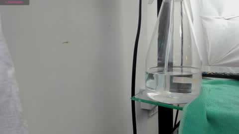 Snapshot of sven_basquiat chatting on 03-16-26, 07:29 Sven online show from 03-16-26, 07:29