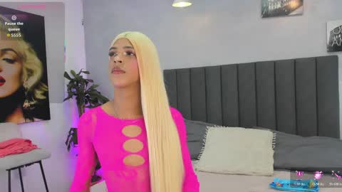 Snapshot of sven_basquiat chatting on 04-12-26, 08:03 Sven online show from 04-12-26, 08:03