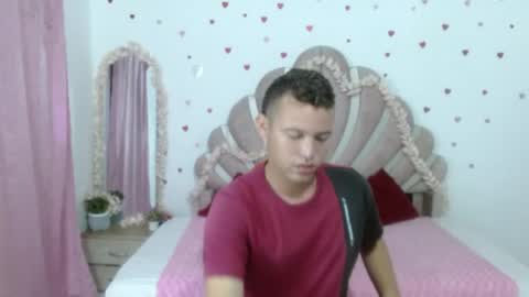 Snapshot of sven_fox723 chatting on 06-04-26, 12:55 Sven online show from 06-04-26, 12:55