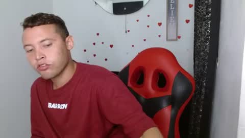Snapshot of sven_fox723 chatting on 06-14-26, 12:51 Sven online show from 06-14-26, 12:51