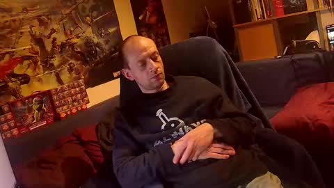 Snapshot of svenerd______ chatting on 02-16-26, 10:28 svenerd______ online show from 02-16-26, 10:28