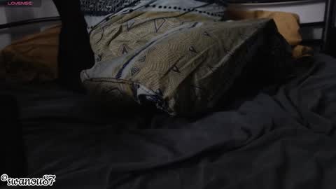 swanou87 online show from 10-19-25, 06:30