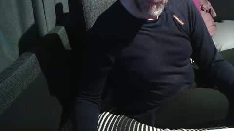 ArnSwart online show from 09-19-25, 07:14