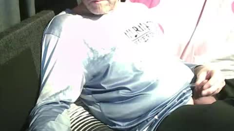 ArnSwart online show from 09-29-25, 04:12