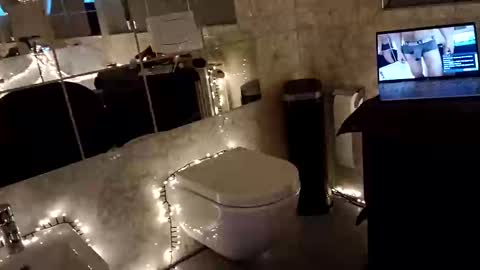 Snapshot of sweaty_hairy_cocks chatting on 03-01-25, 06:57 sweaty_hairy_cocks online show from 03-01-25, 06:57